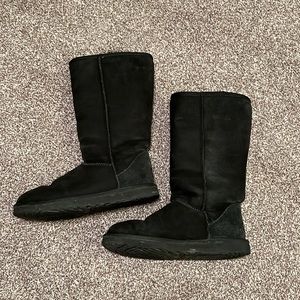 Tall black UGGS
